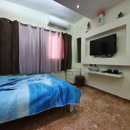 Ezore Yam Apartmens - Elmali'akh St. 4 Bat Yam Dış mekan fotoğraf