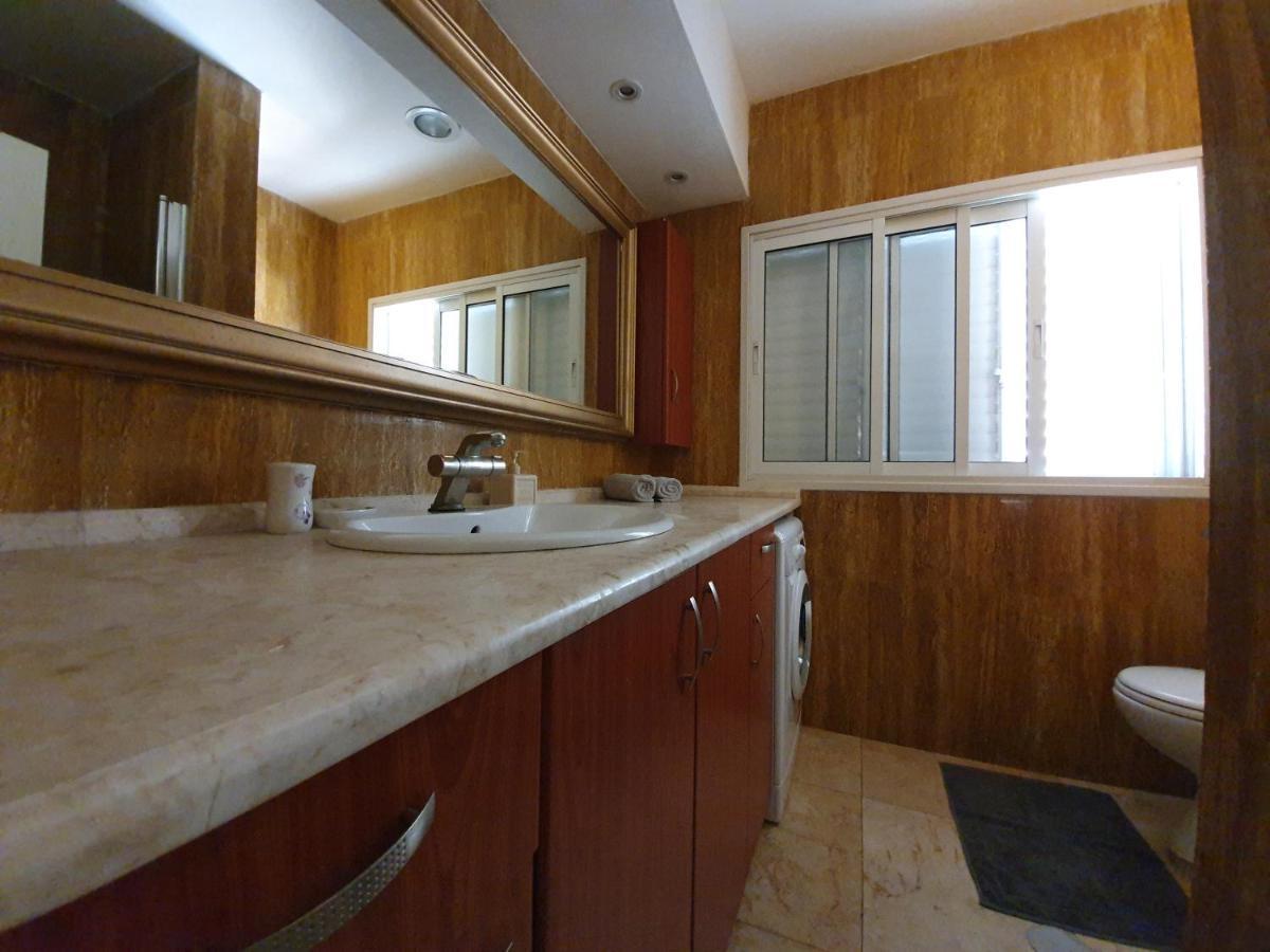 Ezore Yam Apartmens - Elmali'akh St. 4 Bat Yam Dış mekan fotoğraf
