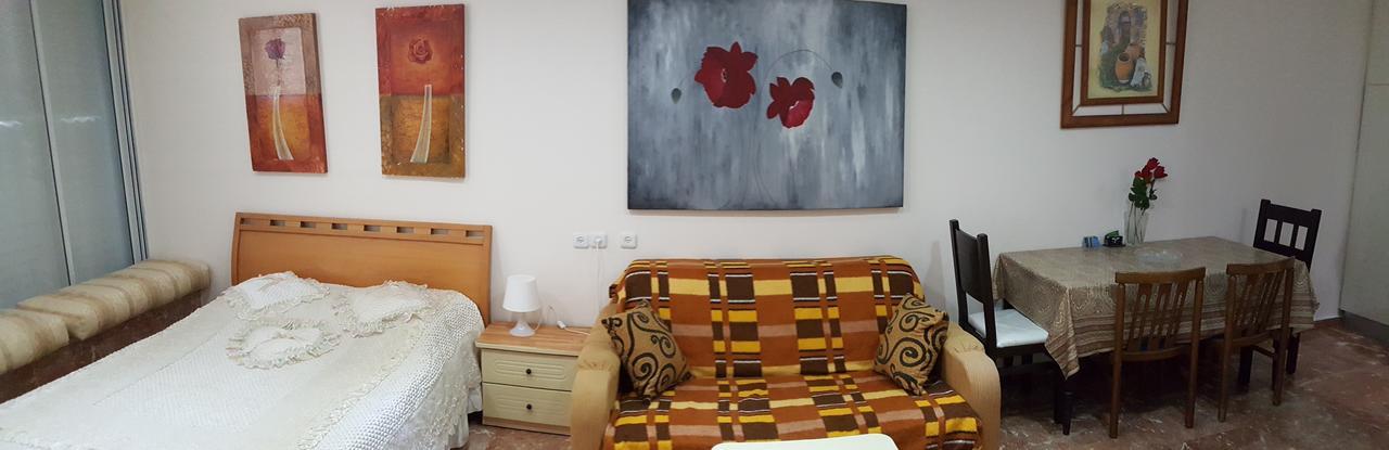 Ezore Yam Apartmens - Elmali'akh St. 4 Bat Yam Dış mekan fotoğraf